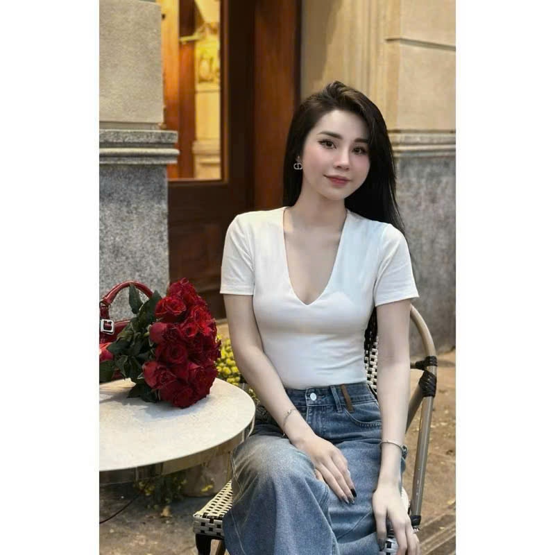 Y4560-ÁO ZIP NỮ TRƠN CỔ TIM CỘC TAY