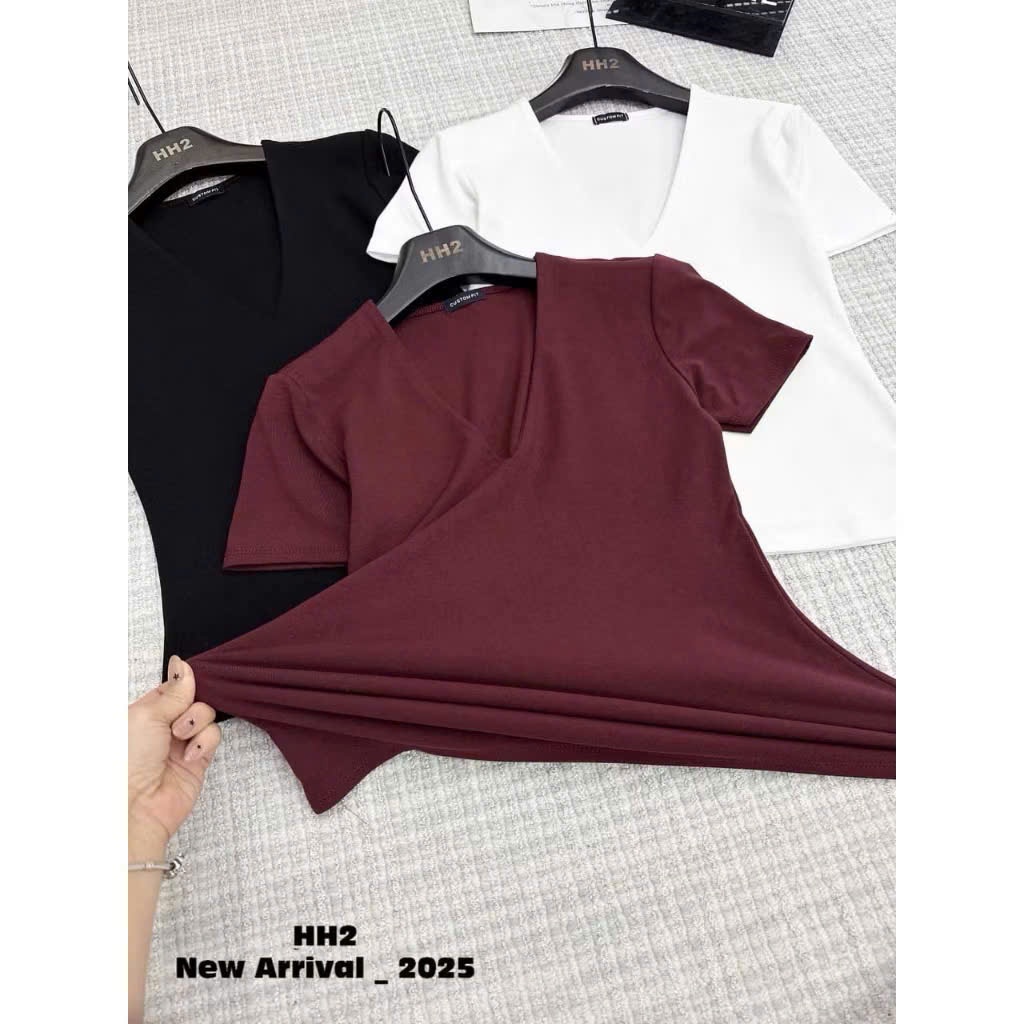 Y4560-ÁO ZIP NỮ TRƠN CỔ TIM CỘC TAY
