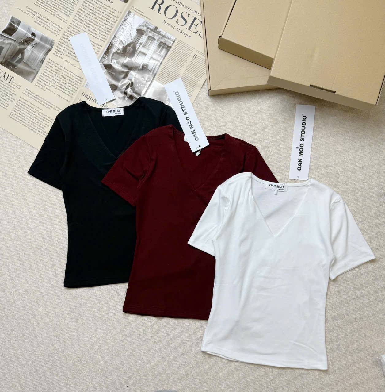 Y4560-ÁO ZIP NỮ TRƠN CỔ TIM CỘC TAY