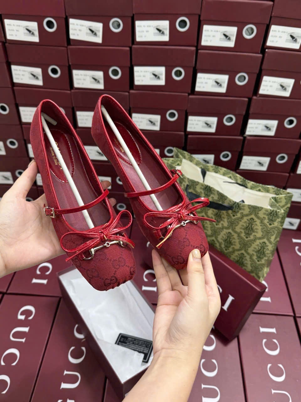 L397-GIÀY GUCCI ĐỎ BÚP BÊ