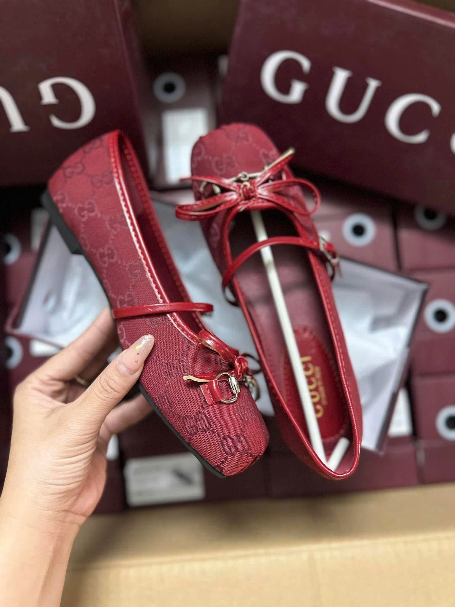 L397-GIÀY GUCCI ĐỎ BÚP BÊ