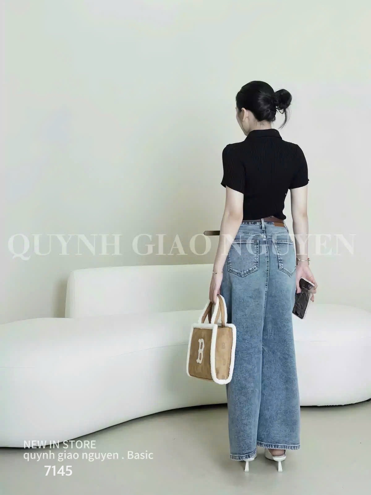 L393-CHÂN VÁY JEAN WHOAU XẺ SAU DÁNG DÀI