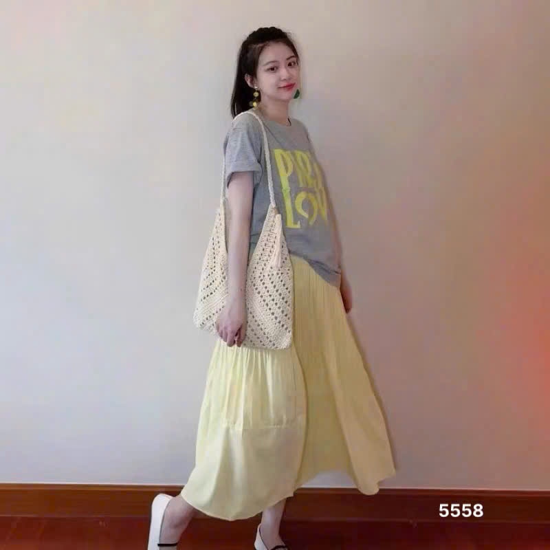 L419 - SET ÁO COTTON XÁM PARIS LOVE CHÂN VÁY VÀNG NỮ