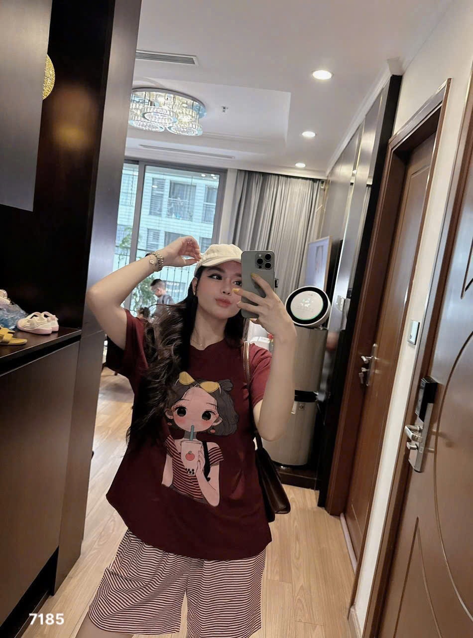 L451-SET ÁO PHÔNG ĐỎ CÔ GÁI QUẦN ĐÙI KẺ NỮ SẴN
