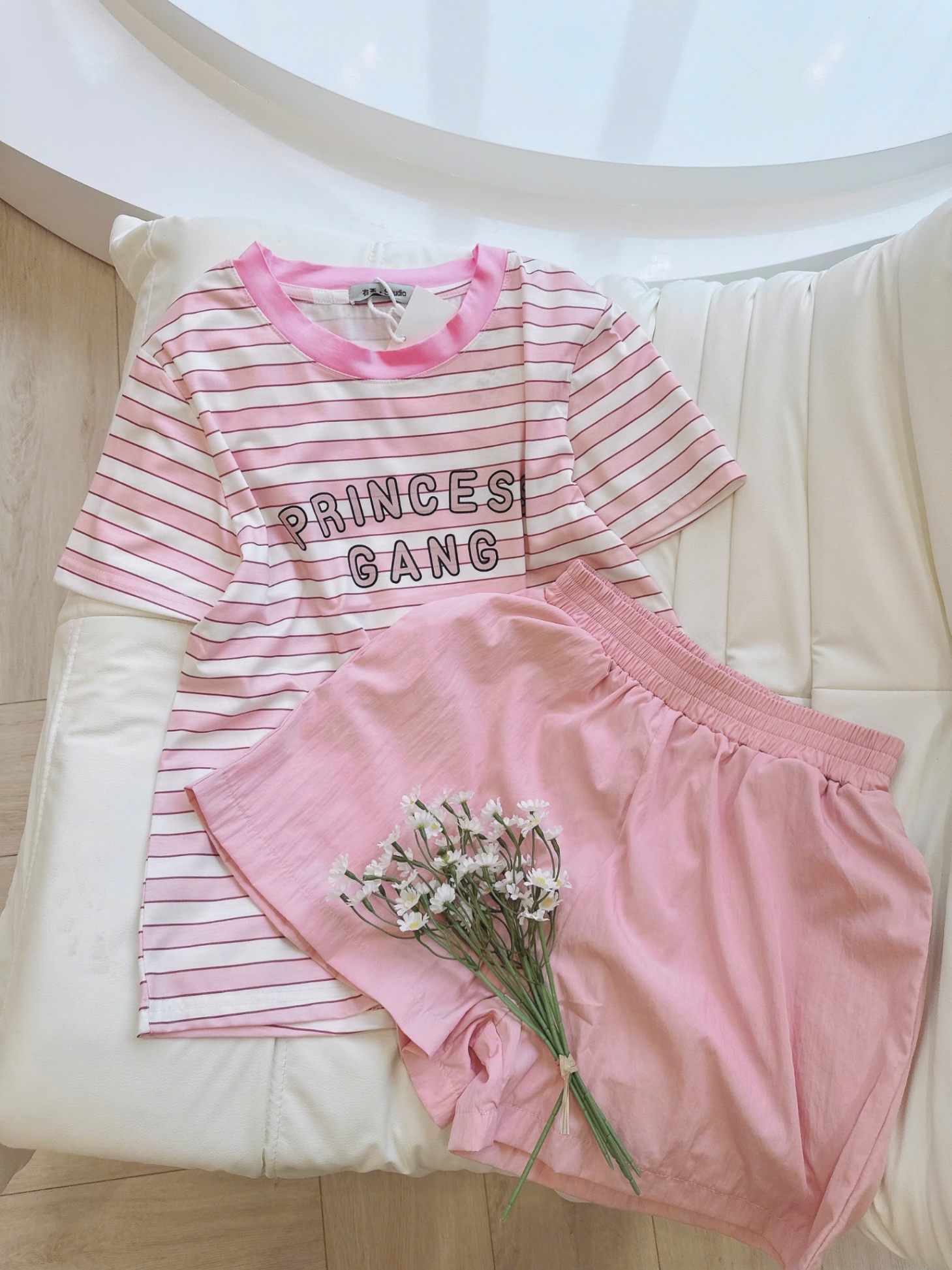 Y4654-BỘ ĐÙI NỮ ÁO KẺ NGANG PRINCESS QUẦN HỒNG