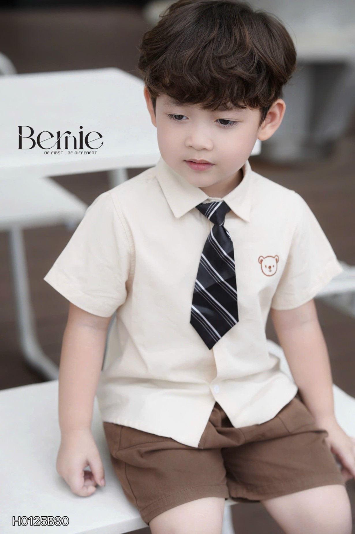 H0125B30- SET SƠ MI THÊU GẤU KÈM CAVAT