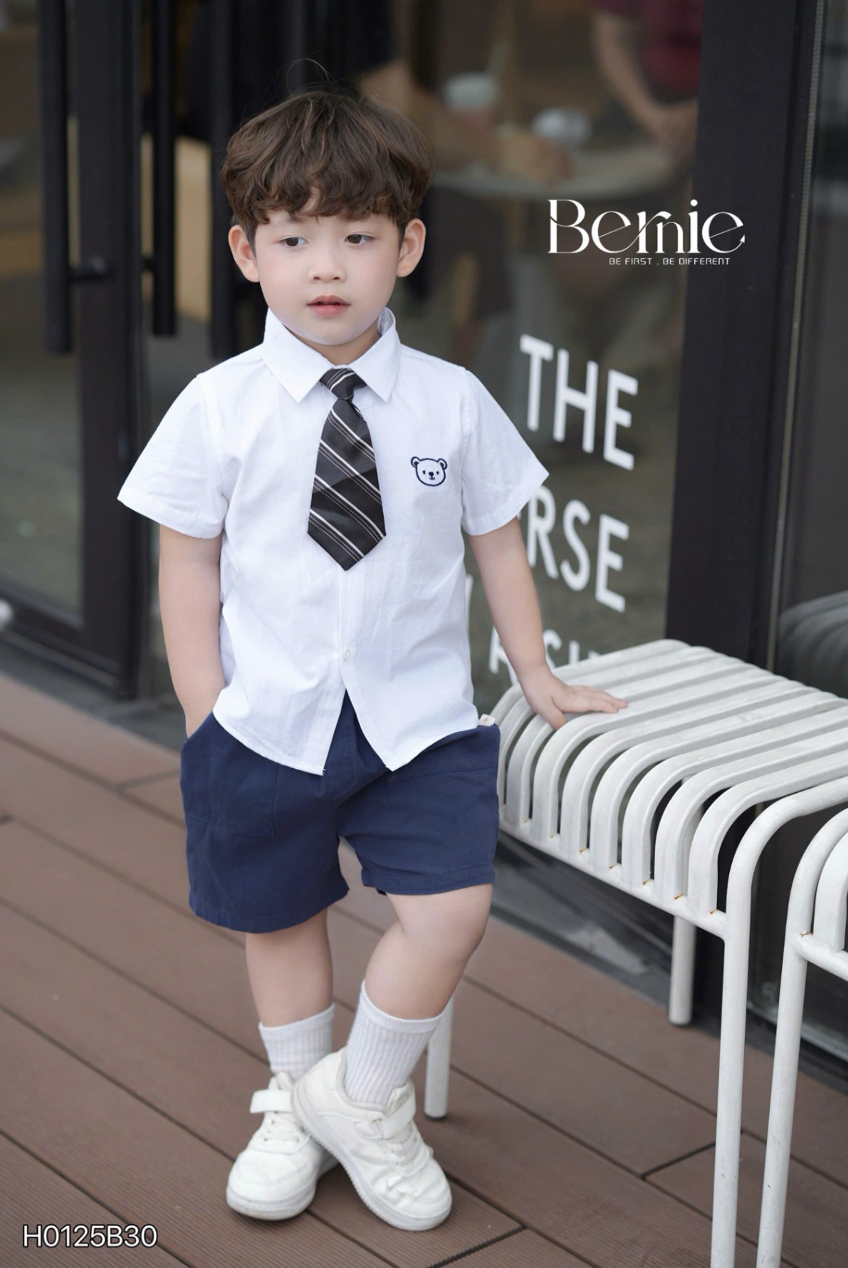 H0125B30- SET SƠ MI THÊU GẤU KÈM CAVAT