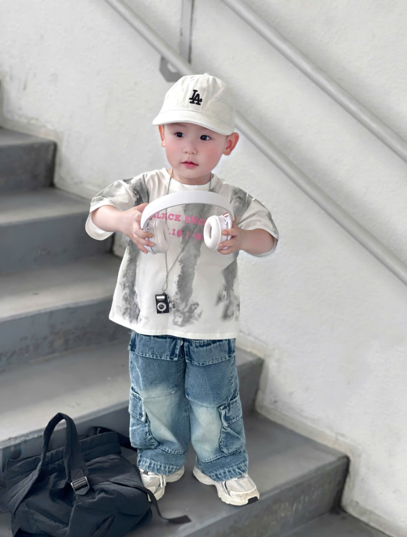 L496 - SET ÁO LOANG QUẦN JEAN TÚI HỘP CHO BÉ 2M