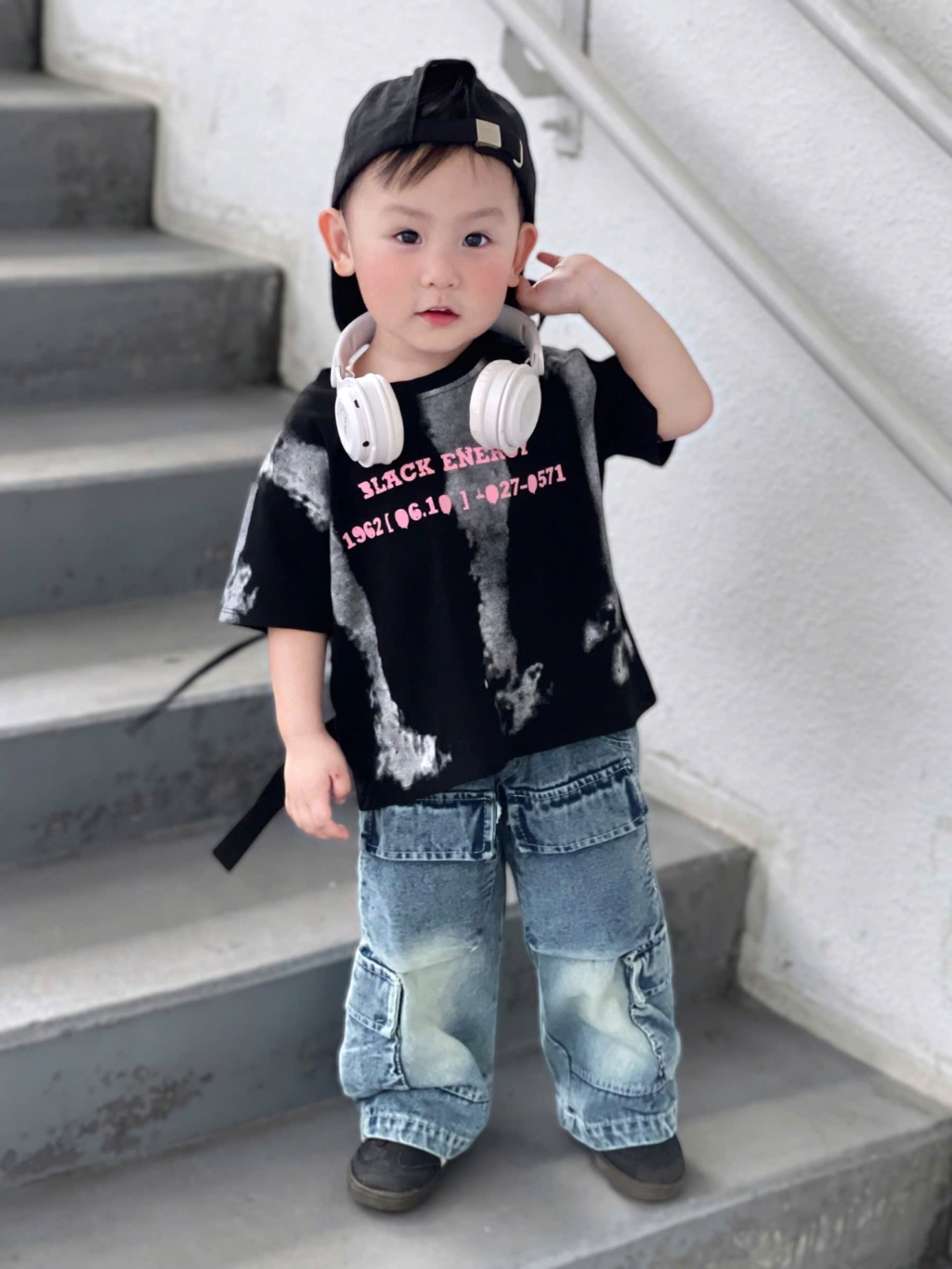 L496 - SET ÁO LOANG QUẦN JEAN TÚI HỘP CHO BÉ 2M