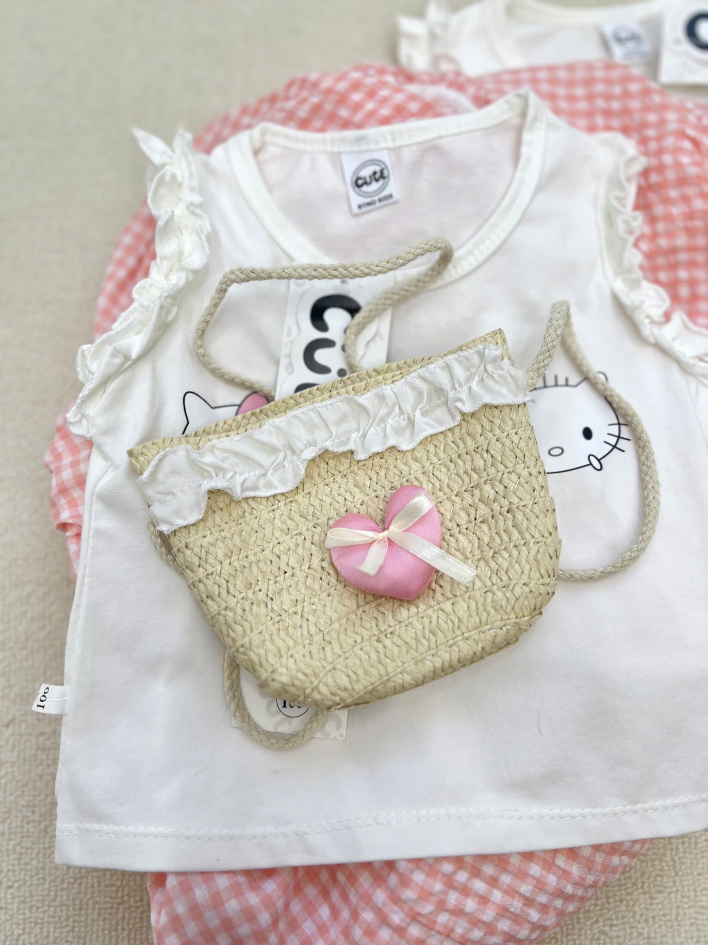 NO809-SET KITTY SÁT NÁCH TRẮNG QUẦN BÍ KÈM TÚI CHO BÉ GÁI