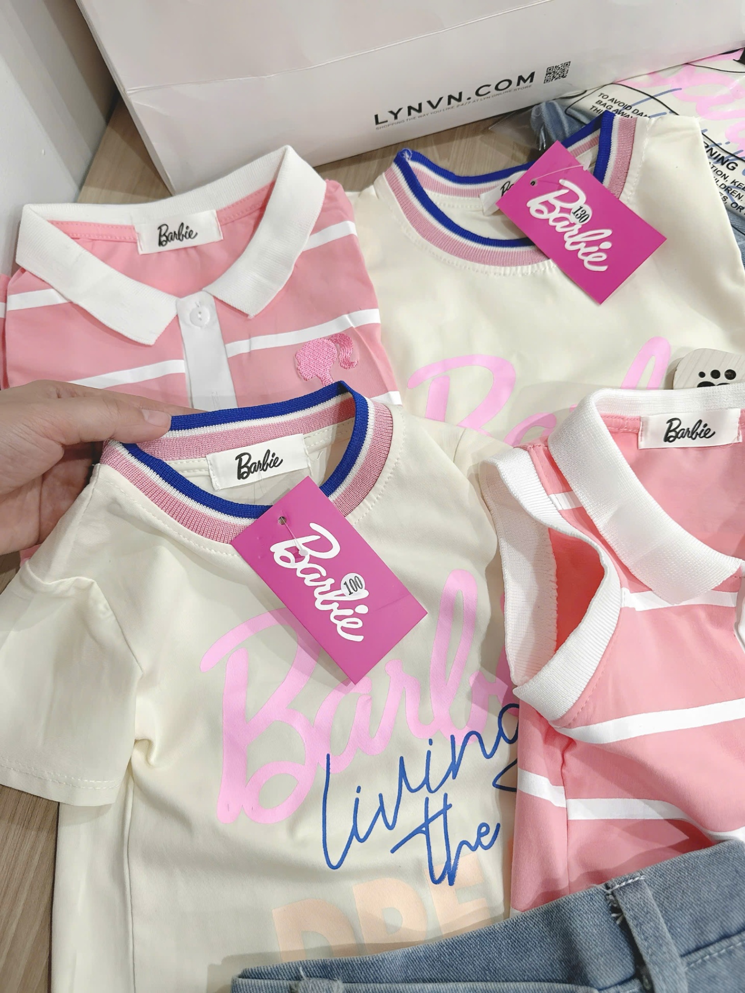 Y4681 - SET BÉ GÁI 3CT BARBIE CVAY BÒ