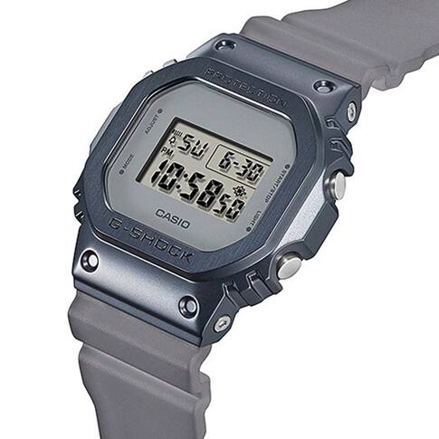 Đồng Hồ Casio Nam GM-5600MF-2DR Dây Cao Su