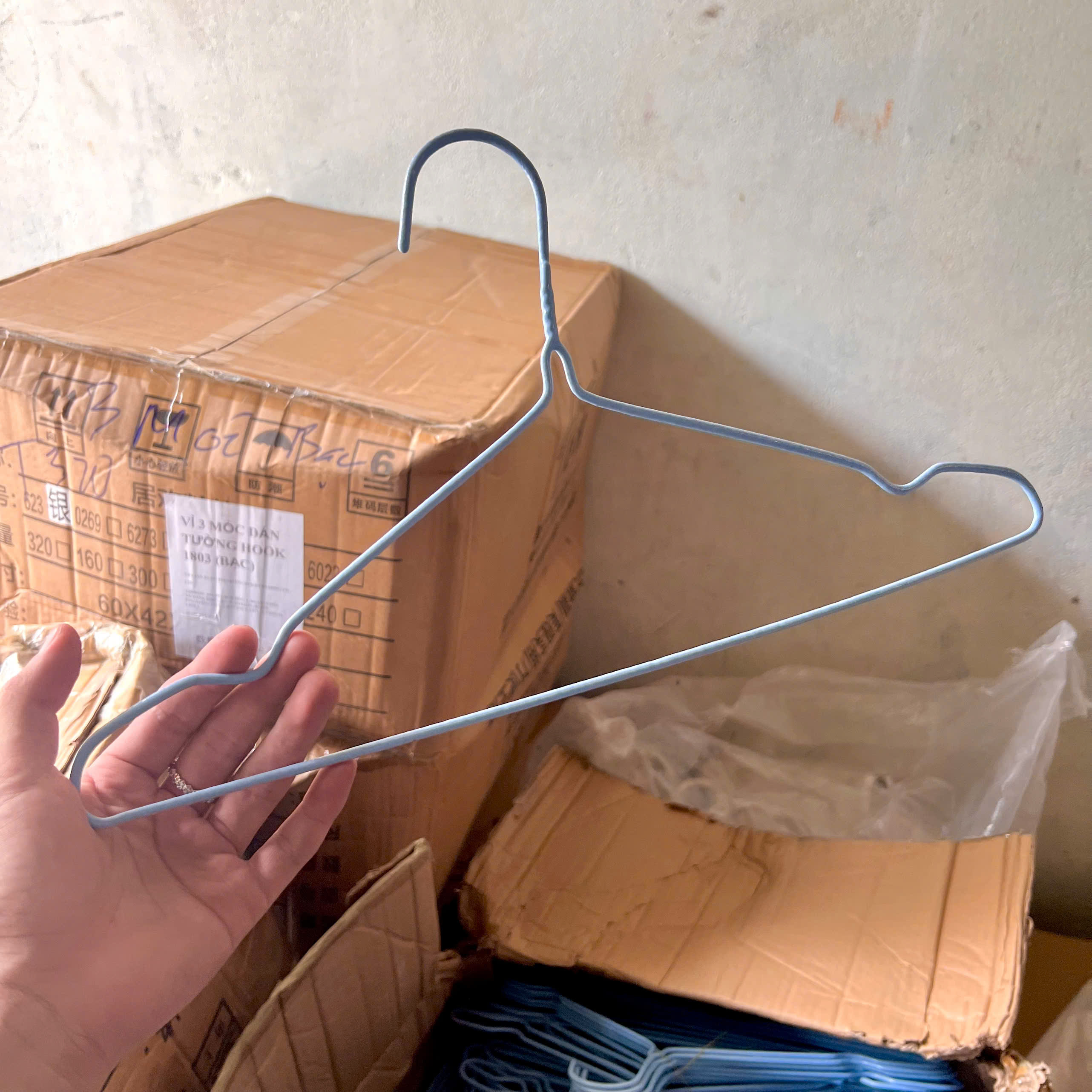 [Siêu Rẻ] Móc quần áo bọc nhựa toàn thân hàng nội địa trung siêu bền đẹp - Móc phơi giá sỉ