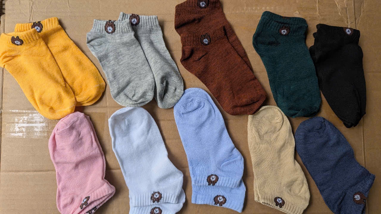 Combo 10 đôi tất gấu brow sợi coton,nhiều màu, chống hôi chân, thoải mái, thời trang - Bao 10 đôi tất giá sỉ