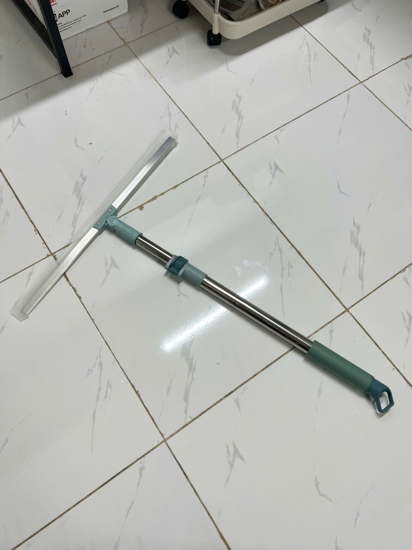 Cây Gạt Nước Sàn Nhà Cỡ Lớn 50cm, Chổi Gạt Nước Nhà Tắm Đa Năng - Đầu Silicon Xoay 180 độ, Cán Inox Tăng Giảm Chiều Dài