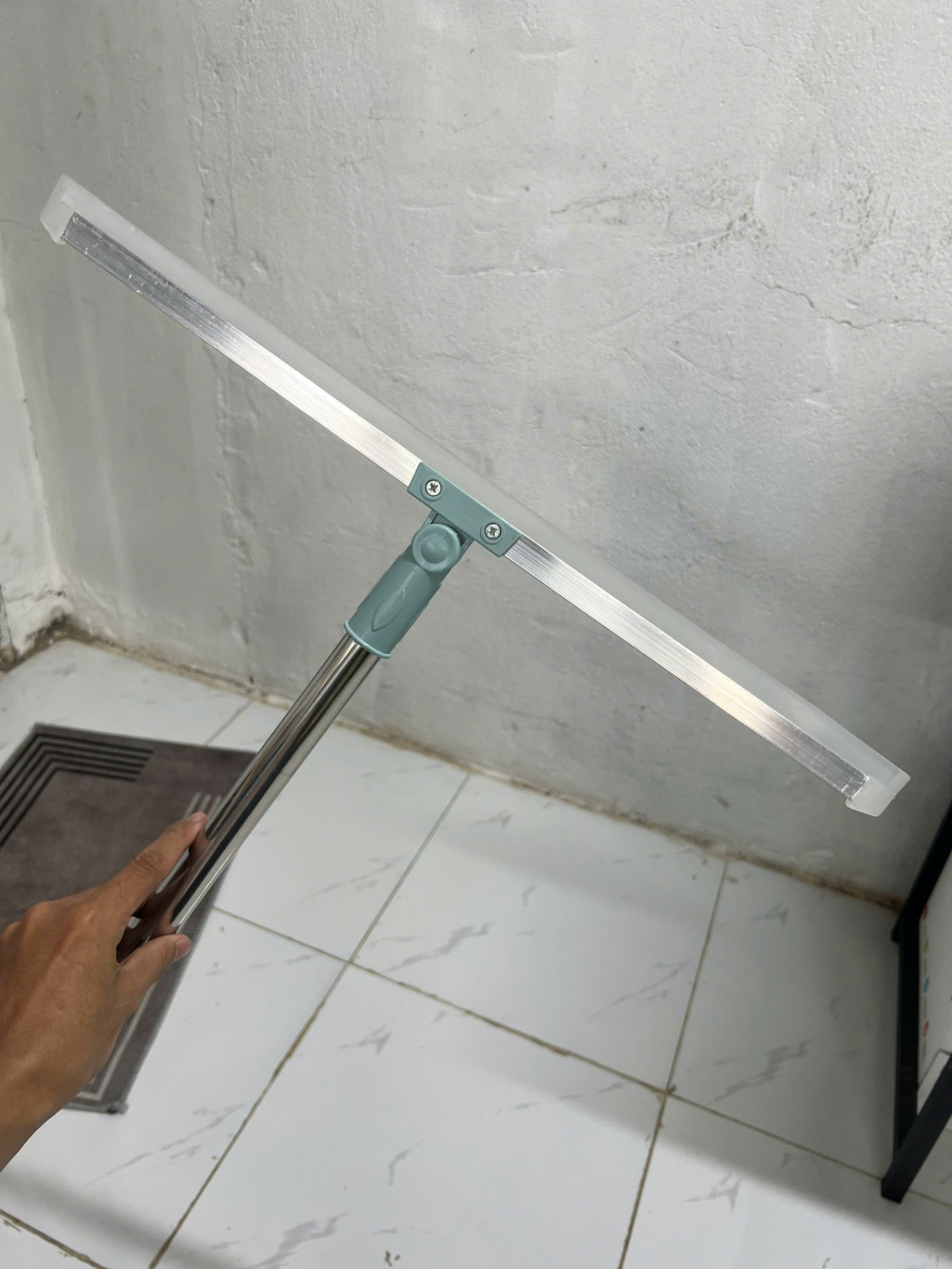 Cây Gạt Nước Sàn Nhà Cỡ Lớn 50cm, Chổi Gạt Nước Nhà Tắm Đa Năng - Đầu Silicon Xoay 180 độ, Cán Inox Tăng Giảm Chiều Dài