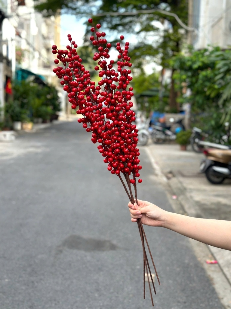 Cành đào đông đỏ trang trí nhà cửa - Cành đào đông đỏ giá sỉ