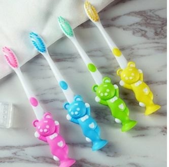 Bộ 4 cây bàn chải đánh răng hình thú dễ thương cho bé - Set 4 bàn chải hình thú giá sỉ