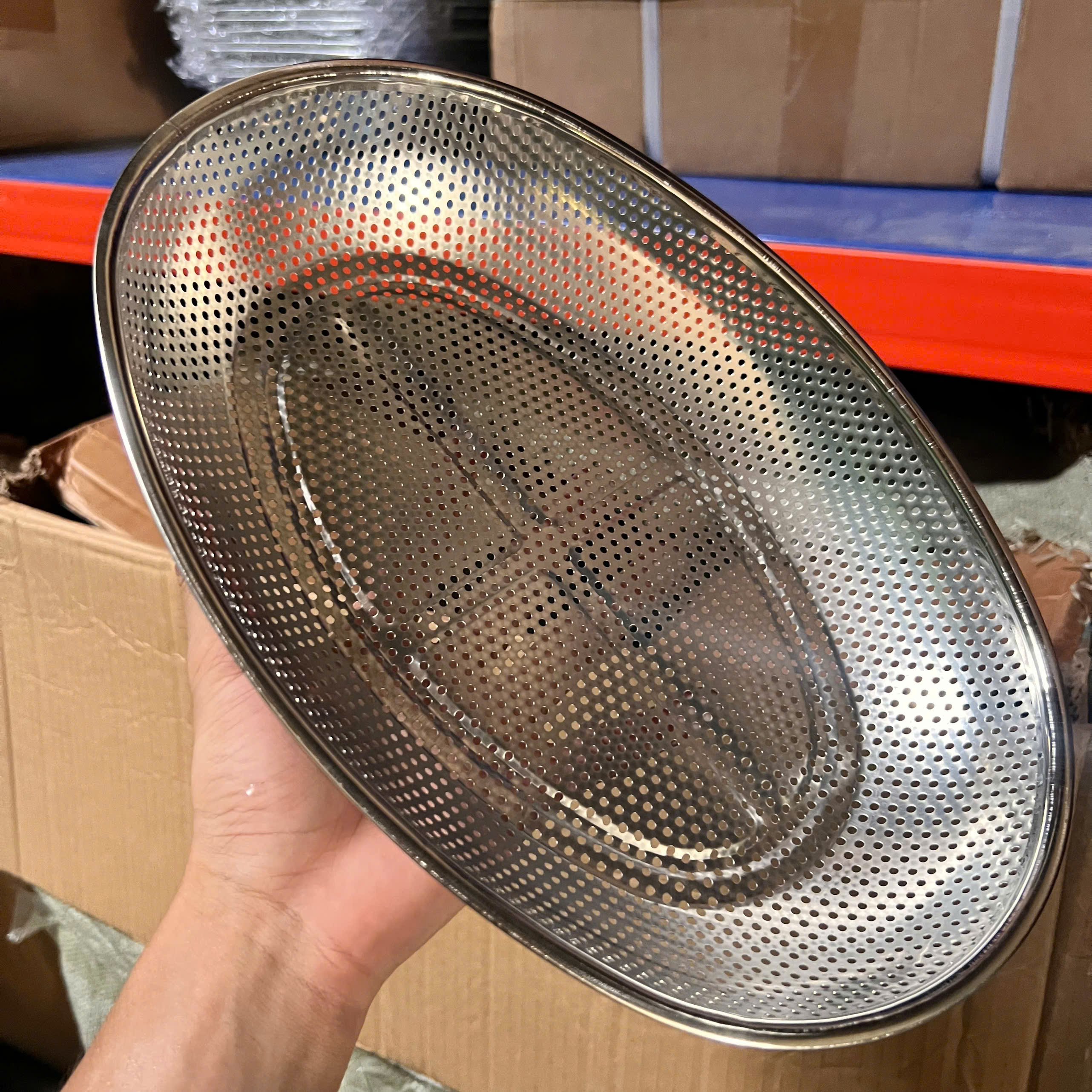 Rổ gạo bầu dục 31cm x 22cm đựng thức ăn, trái cây, rau củ, đựng được đồ nóng - Gia dụng INOX giá sỉ