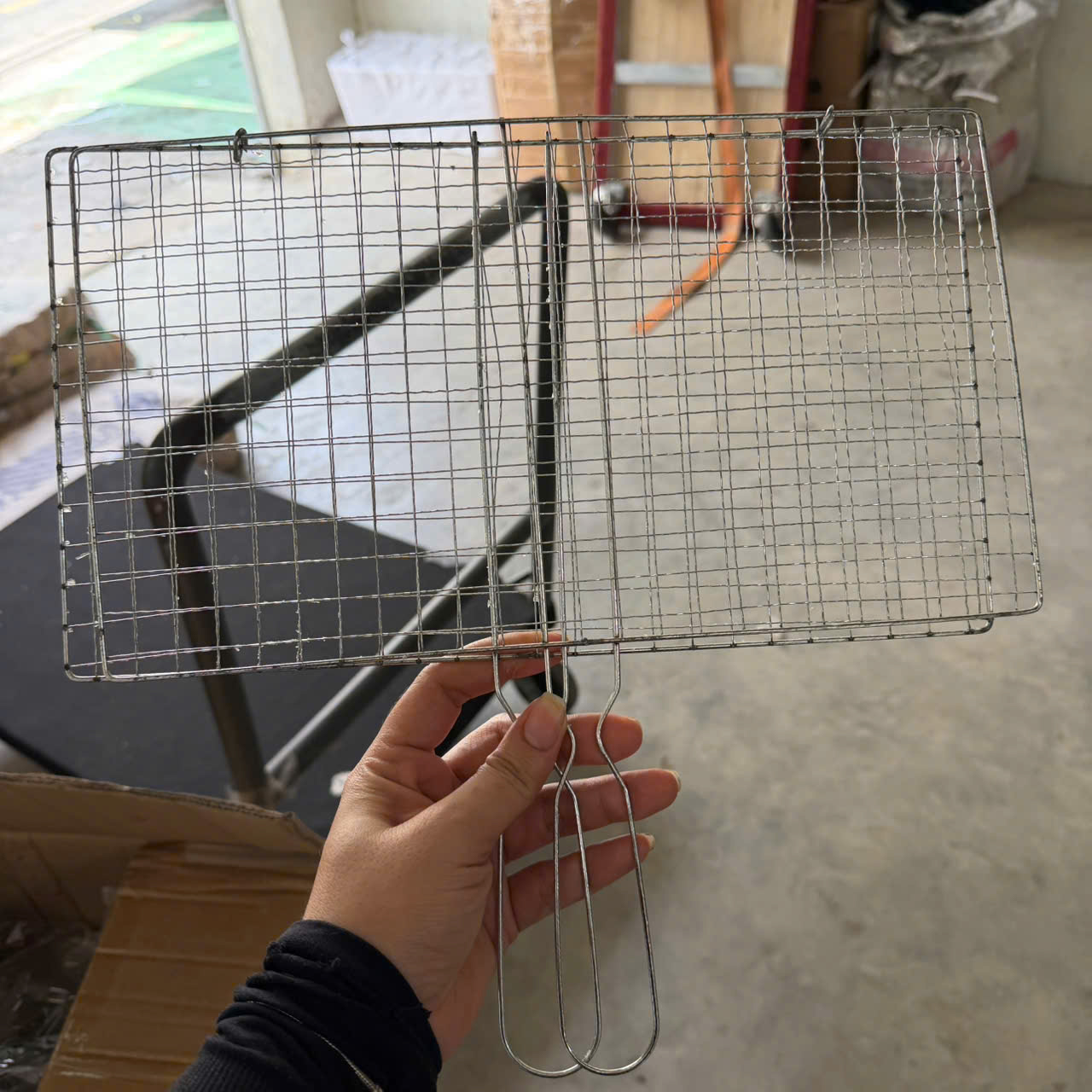 Vỉ Kẹp Nướng Inox, Nướng Thịt Cá Hải Sản Chống Dính Tiện Lợi - 30x20cm - Gia dụng Inox giá sỉ