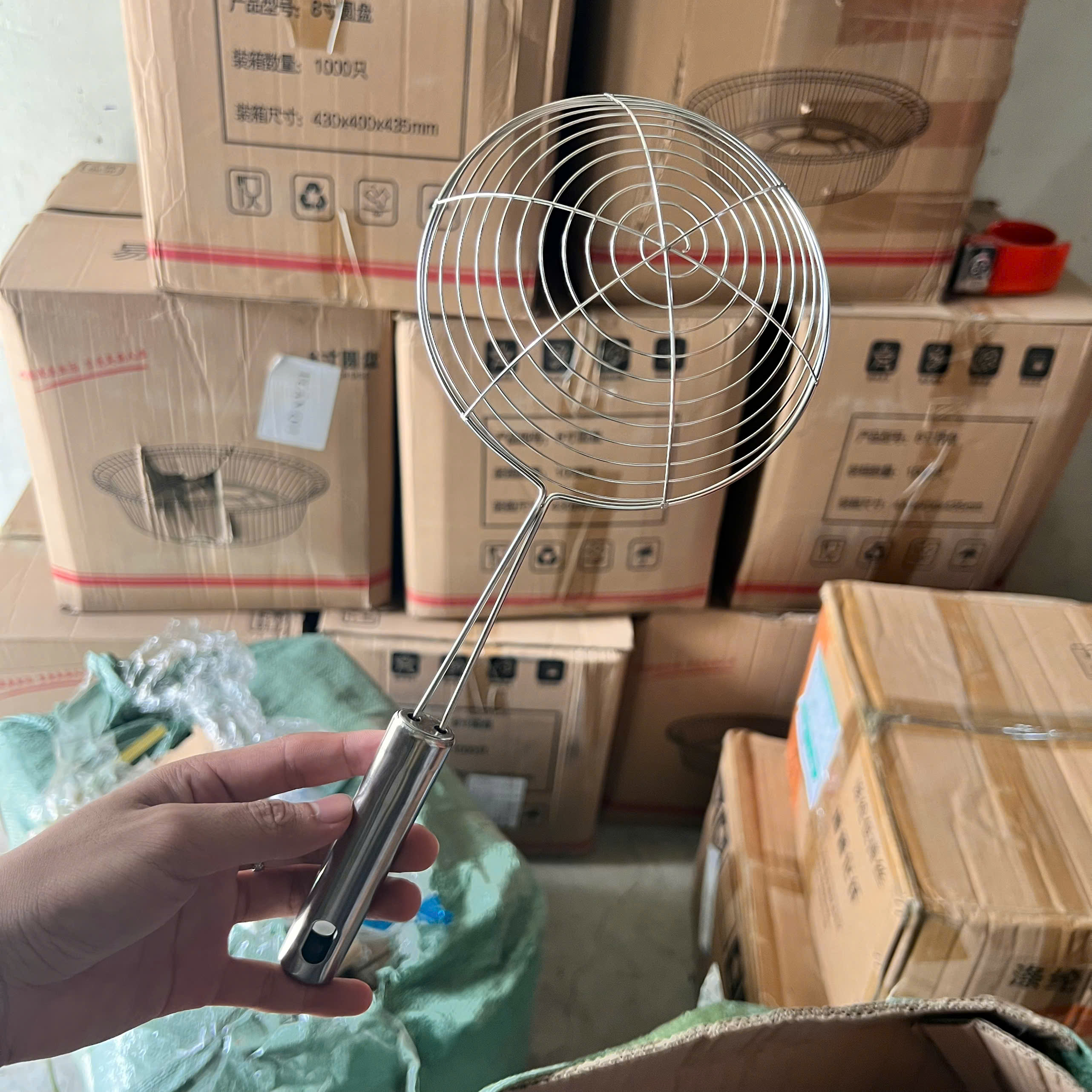 Vợt Vòng 13cm, Inox Cán Dài, Vớt Thức Ăn, Nhúng Lẩu - Vợt vòng inox giá sỉ