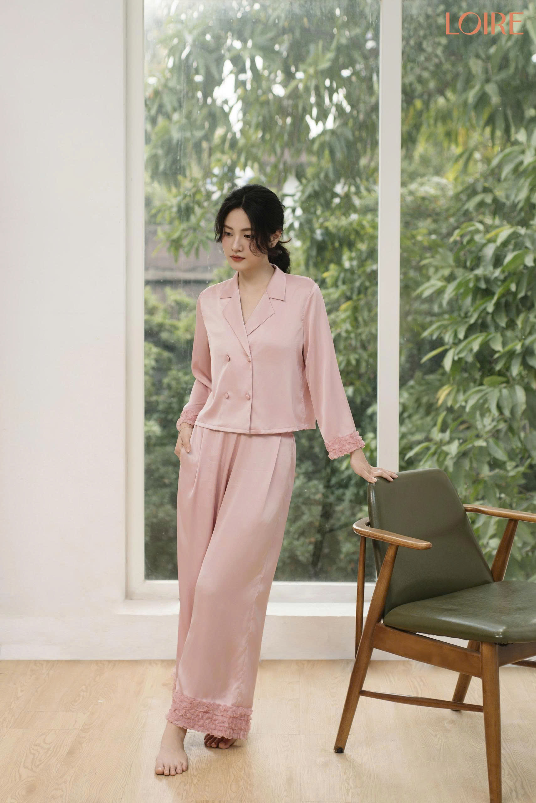 Bộ đồ mặc nhà FDMN250354