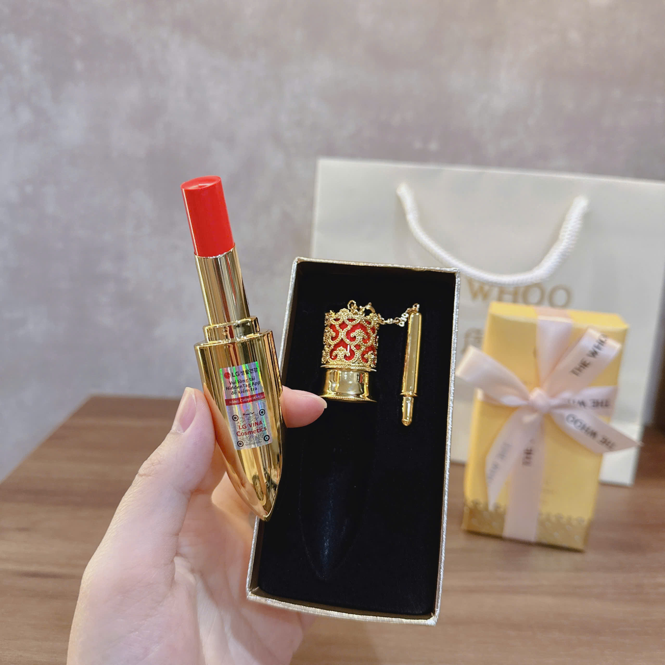 S273 ( son đạn ) Son Whoo luxury lip rouge 25