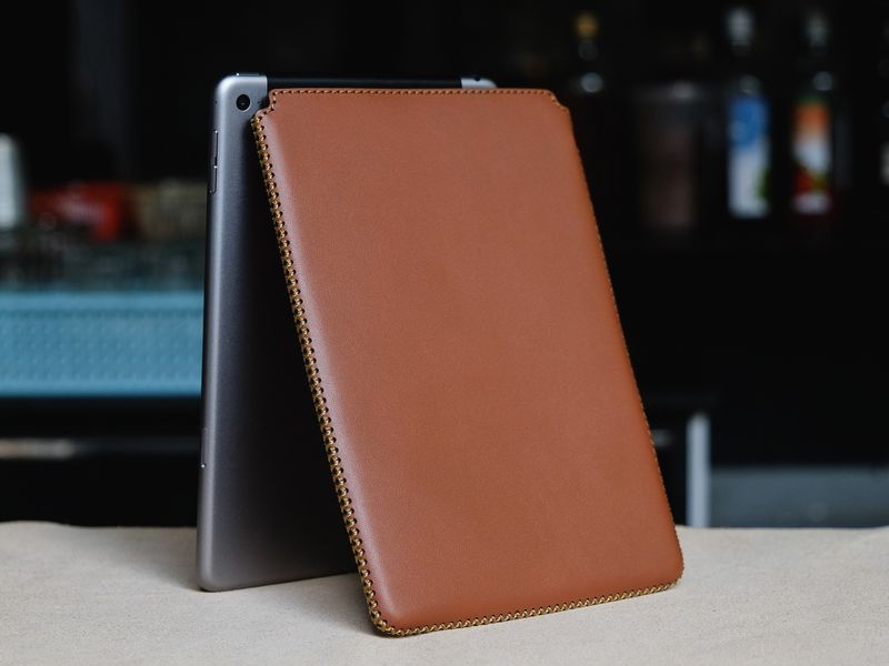 Bao da laptop nâu XR