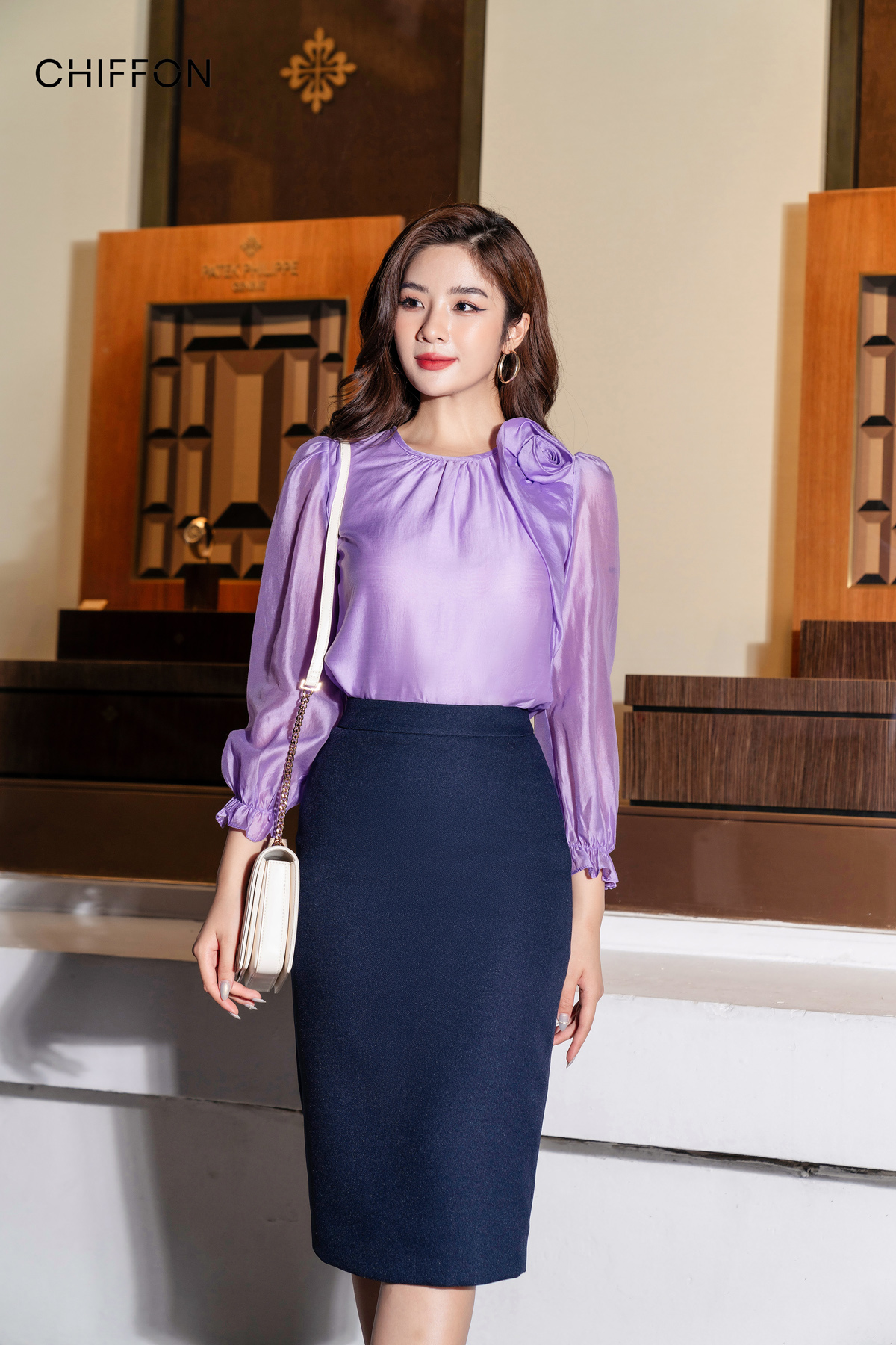 Chân váy bút chì peplum bổ túi