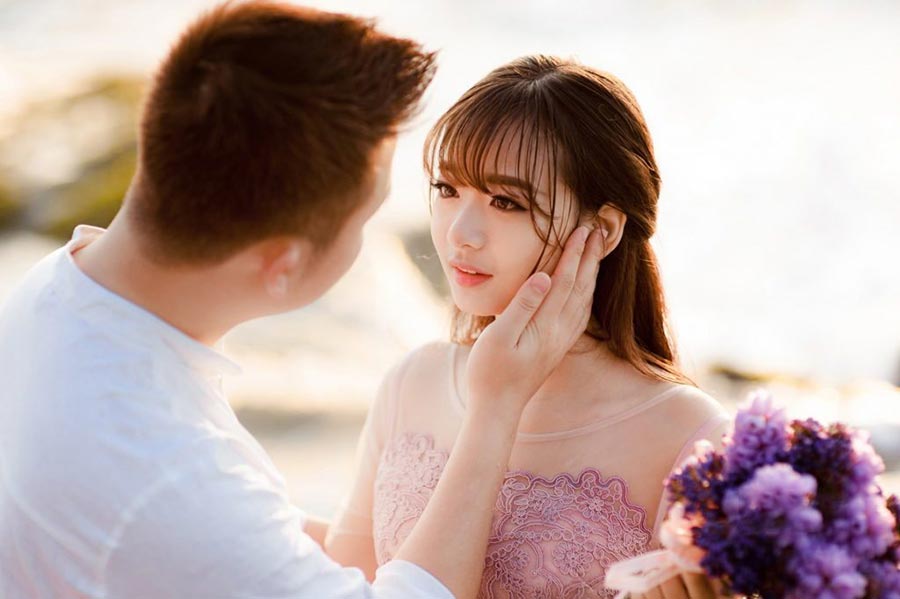 Chọn quà valentine cho bạn trai công sở