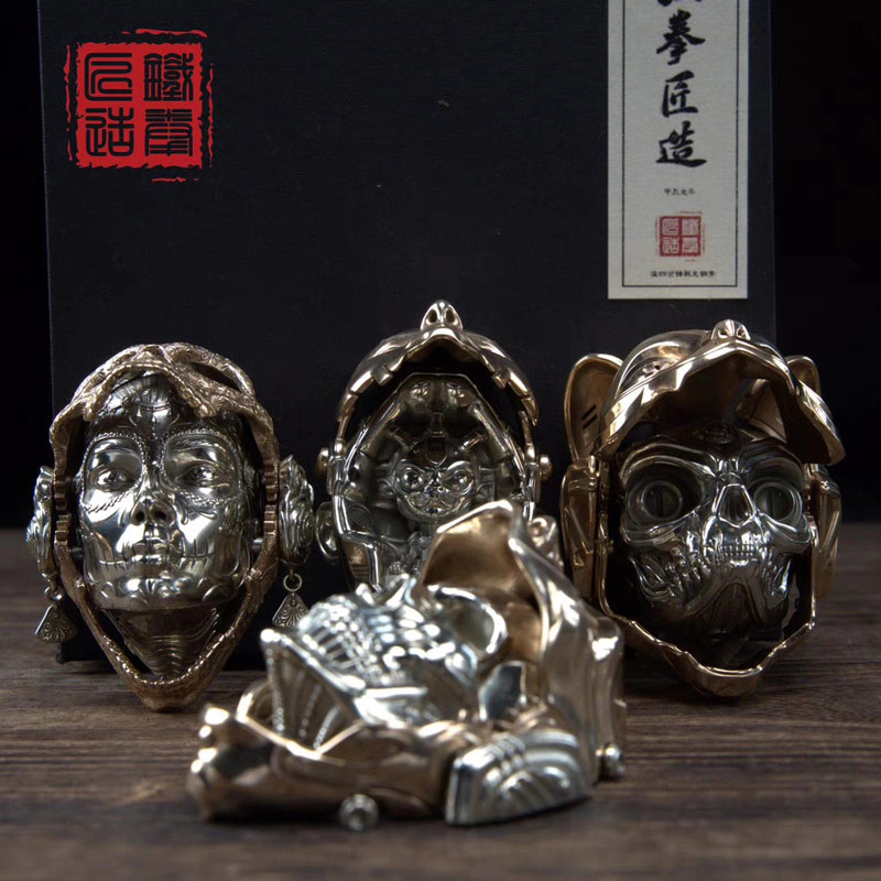 Thẻ Đẩy EDC Mặt Ex Machina Mechanical Rose by Iron Fist