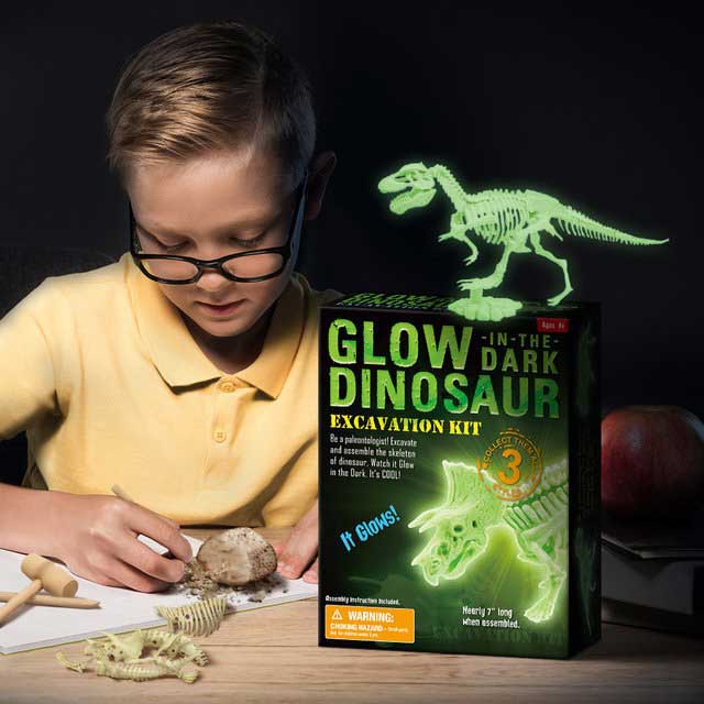 Đồ chơi Bộ Kit Khảo cổ học Khủng Long dạ Quang (Glow in the Dark Dinosaur Excavation Kit)