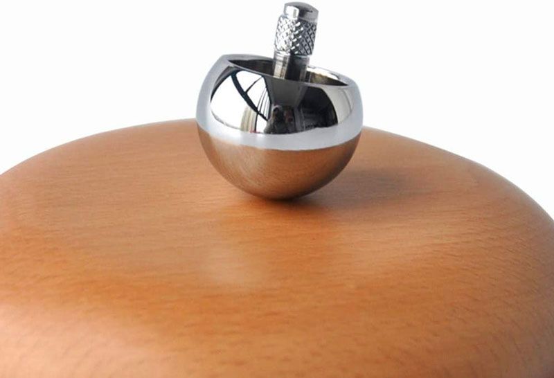 Đồ Chơi Giảm Stress Metal Flip Over Top Aluminum Alloy Anti-Gravity Spinning Top.