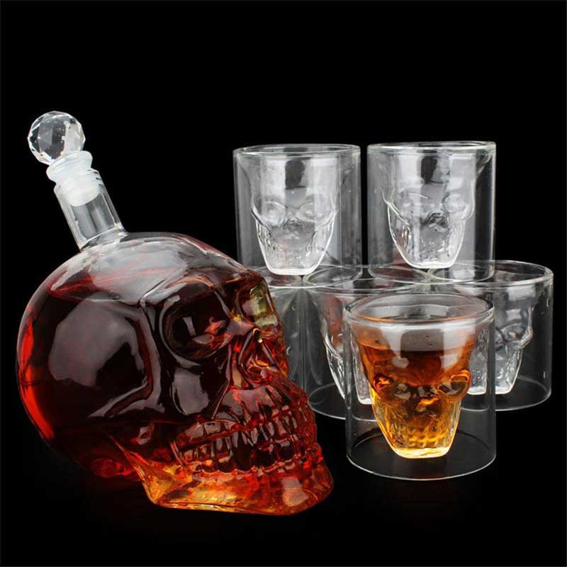 BÌNH THỦY TINH HÌNH ĐẦU LÂU (CRYSTAL HEAD BOTTLE)