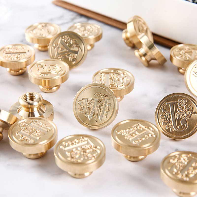 Dấu sáp niêm phong chữ cái Cán gỗ (Wax Seal Alphabet)