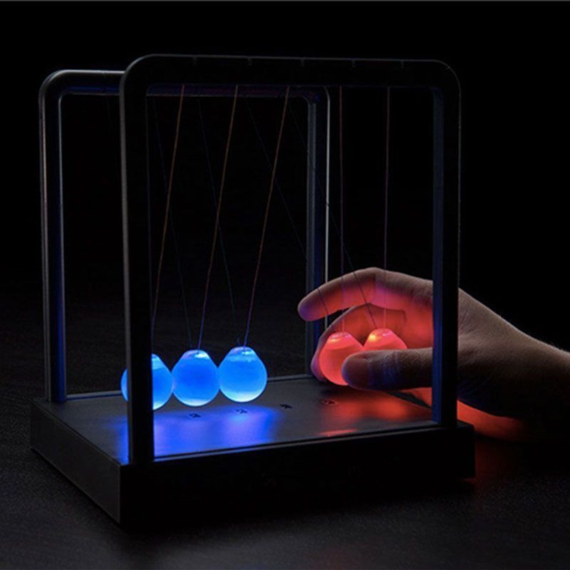 CON LẮC NEWTON - CÓ ĐÈN (LED KINETIC NEWTON'S CRADLE)