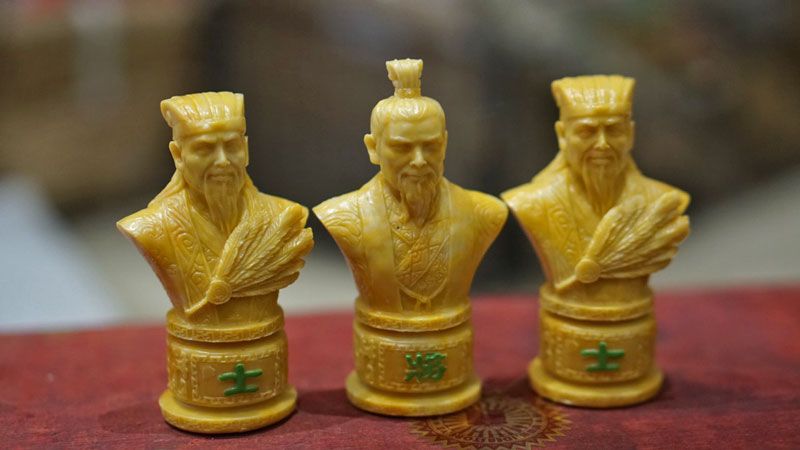 BỘ 32 QUÂN CỜ TƯỚNG HÌNH NGƯỜI NHÂN VẬT PHIM TAM QUỐC CHÍ - MÀU VÀNG CẨM THẠCH(CHINESE CHESS CHARACTER CHESS)