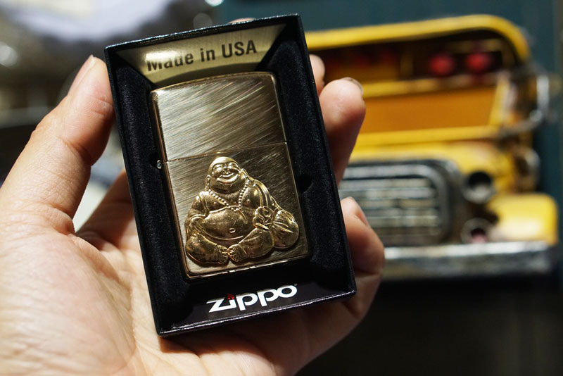 Hộp quẹt Zippo chính hãng