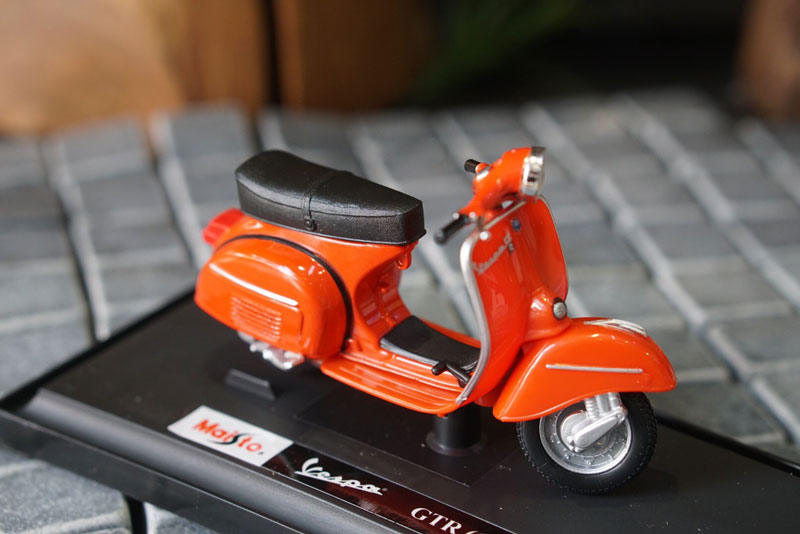 Mô hình sắt - Vespa cổ mini (Wrought Iron Miniature Motorcycle)