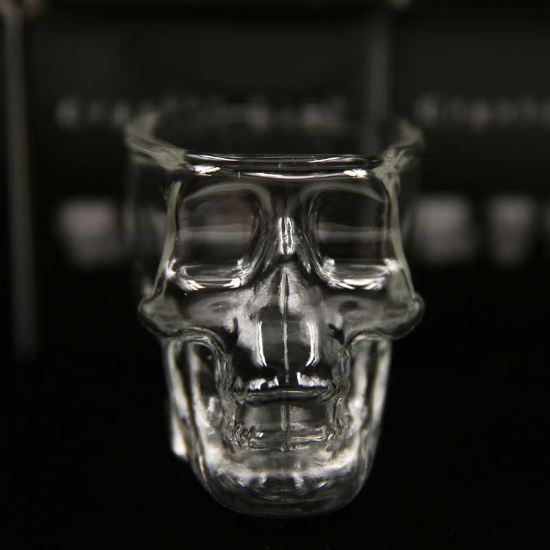 Ly thủy tinh đầu lâu Crystal Skull Head