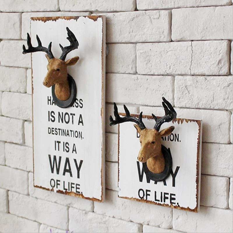 Bảng gỗ treo trang trí Đầu Hươu Đồ trang trí treo tường Quà tặng Tân gia Khai trương Vintage Cast Deer Head Wall Hanging Retro Animal Head Creative Painting Wall with Wooden Board Wall