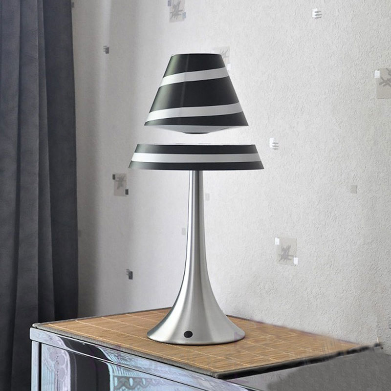 Đèn lơ lửng Althuria Anti-Gravity Lamp