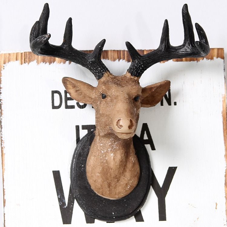 BẢNG GỖ TREO TRANG TRÍ ĐẦU HƯƠU ĐỒ TRANG TRÍ TREO TƯỜNG QUÀ TẶNG TÂN GIA KHAI TRƯƠNG VINTAGE CAST DEER HEAD WALL HANGING RETRO ANIMAL HEAD CREATIVE PAINTING WALL WITH WOODEN BOARD WALL