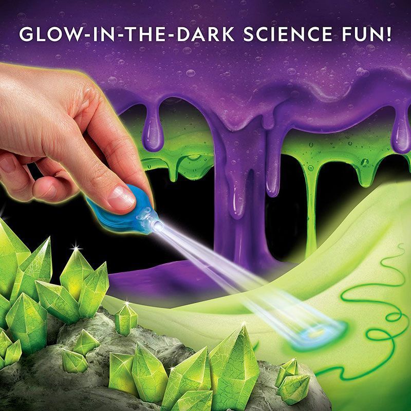 Bộ thí nghiệm làm slime, trồng tinh thể, đất sét dạ quang NATIONAL GEOGRAPHIC Mega Science Kit - Glow in The Dark Lab with Crystals, Slime, Putty, and More, Great Kit for Girls and Boys Fascinated by Science