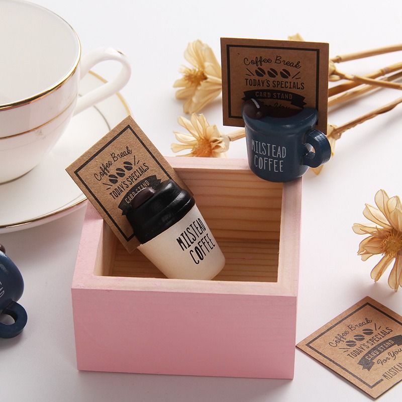 Kẹp hình để bàn bằng gỗ( Wooden Cardholder)