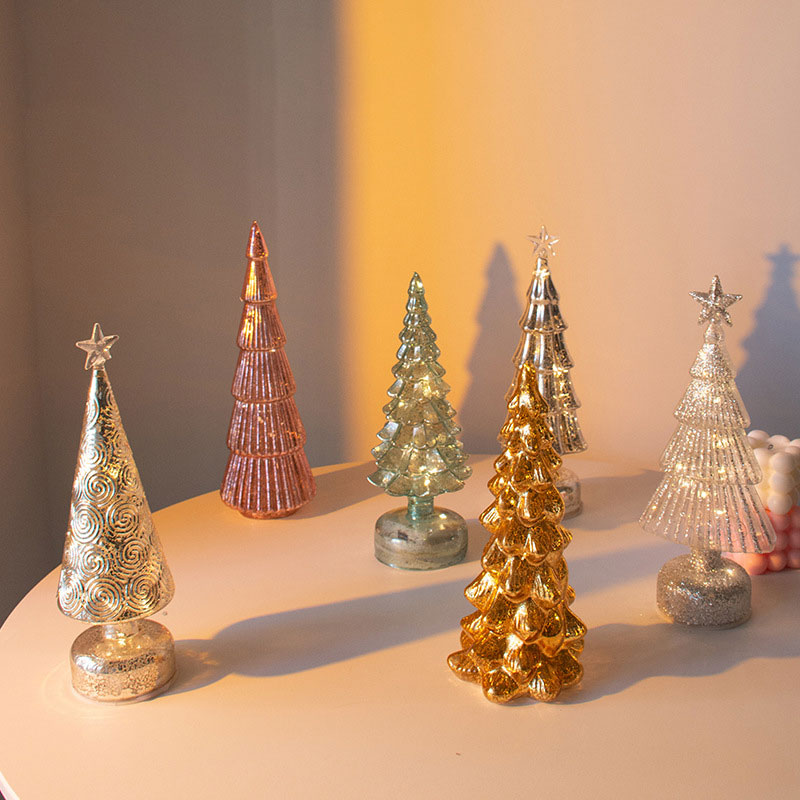 Den-Thuy-Tinh-Hinh-Cay-Thong-Giang-Sinh-Noel_den-cay-thong-thuy-tinh-giang-sinh8-1.jpg