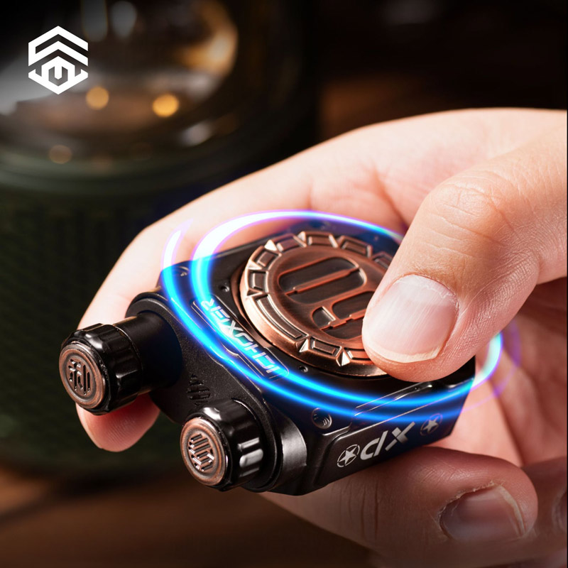Nut-Bam-Doi-Xoay-EDC-Snap-Coin_edc22.jpg