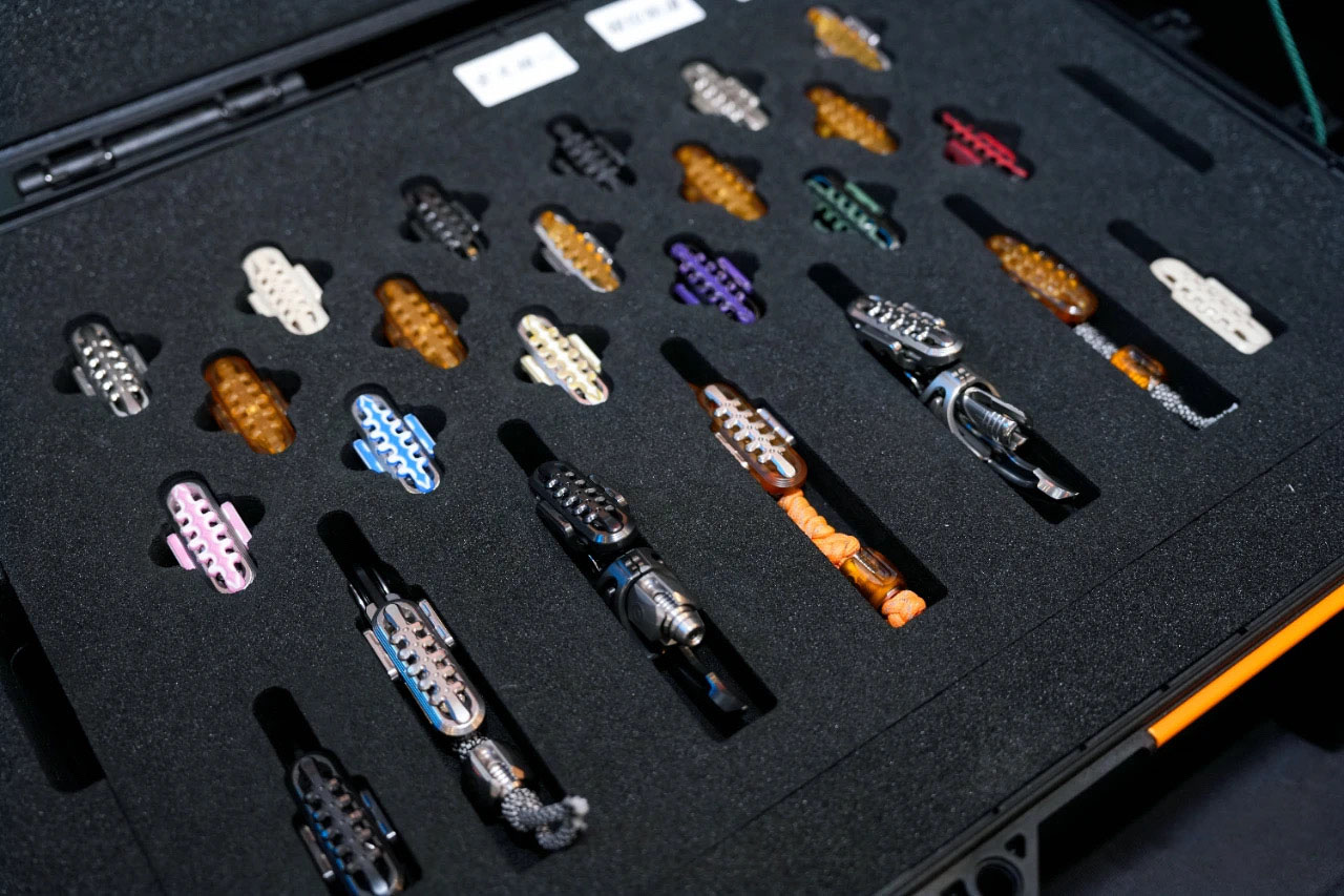 The-Day-EDC-Tactics-Giam-Stress-ParaSkeleton-Zircon-by-Wanwu-Studio_edc-paraskeleton-wanwu4.jpg