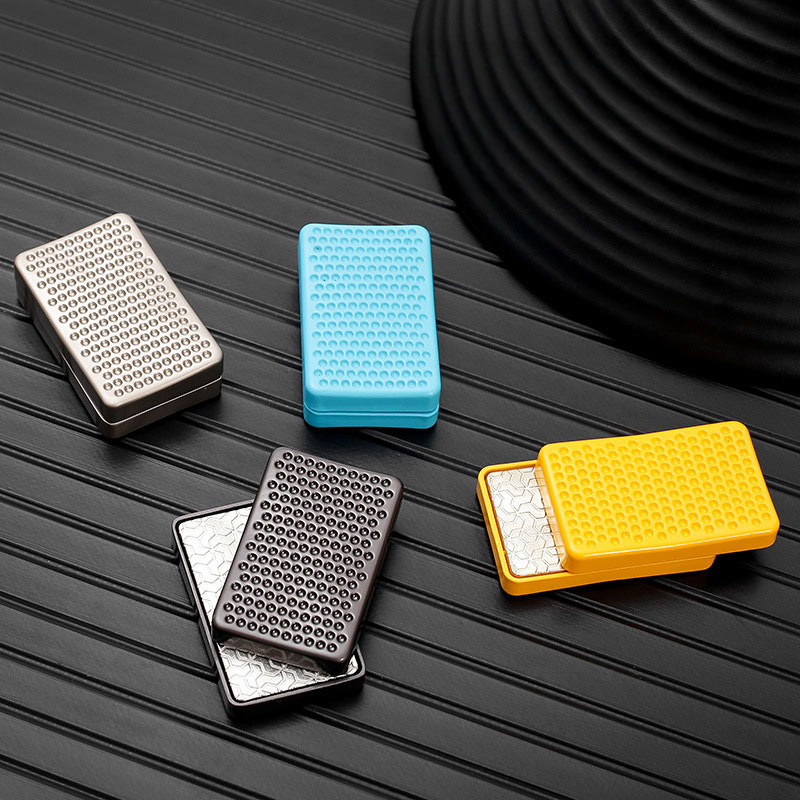 The-Day-EDC-Vo-Cuc-Freehand-Luoi_the-day-edc-luoi3.jpg