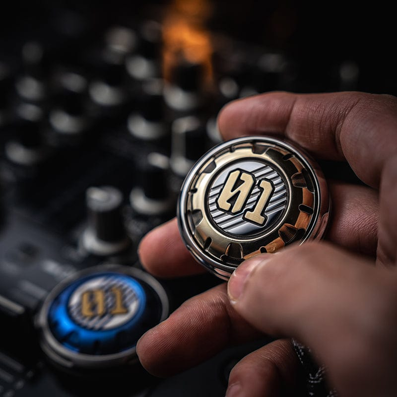 xu-xoay-edc-time-badge-01edc-7.jpg